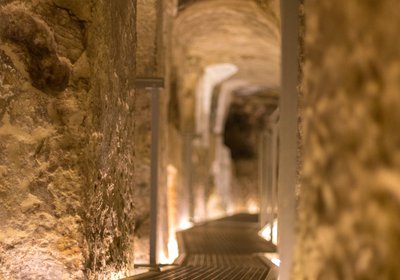 karim-manjra-_eDw66r9U6g-unsplash