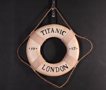 titanic_life_preserver